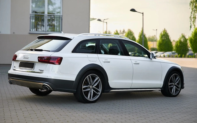 Audi A6 cena 94800 przebieg: 299998, rok produkcji 2017 z Płock małe 781